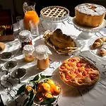 Bed & Breakfast La Casa Di Ele 4*