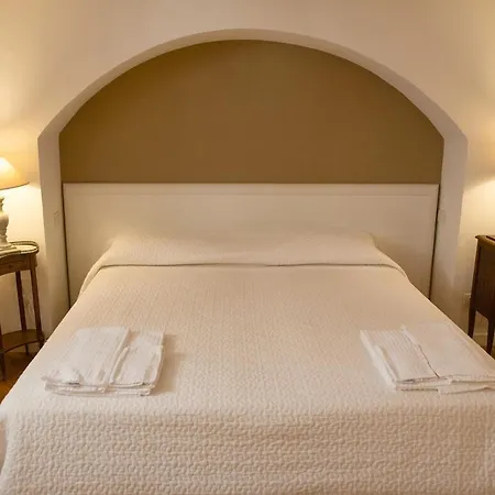 ラ カーサ ディ エーレ 4*