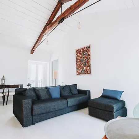 La Casa Di Ele Bed & Breakfast *
