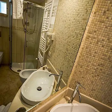 La Casa Di Ele Panzió Matera