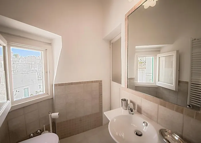 ベッド・アンド・ブレックファスト ラ カーサ ディ エーレ 4*